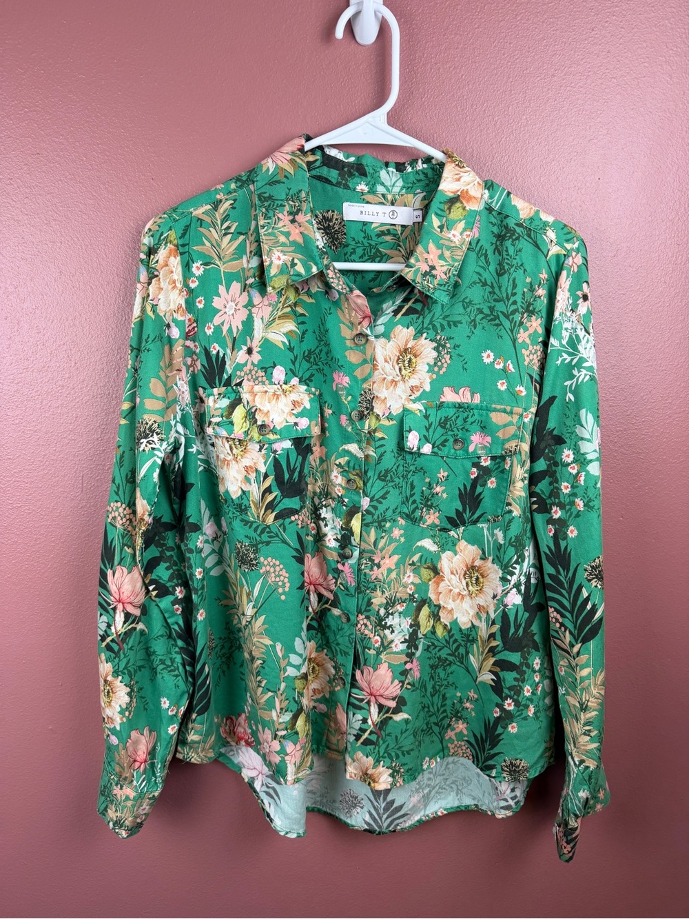 Billy T Green Floral Button-Down Shirt with full tab sleeves size small